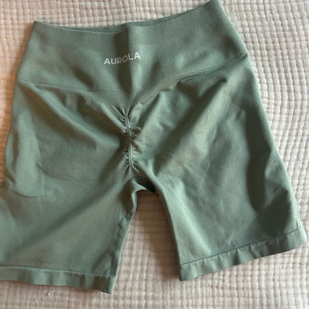 AUROLA Workout Shorts for Women Scrunch Seamless Soft High Waist Gym Shorts